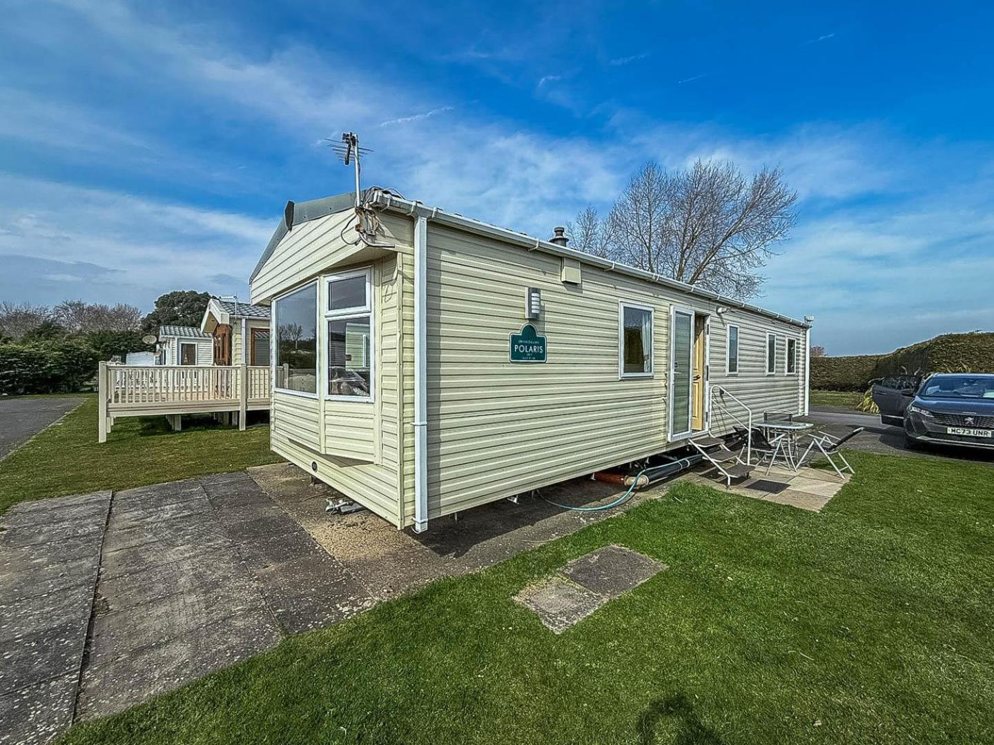 Spacious 8 Berth Caravan At Southview Holiday Park Near Skegness Ref 33018Ml Exterior photo